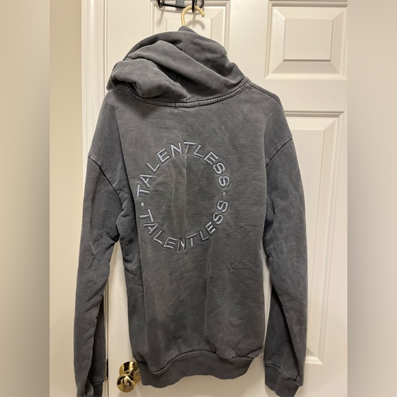 TALENTLESS MEN’S HOODIE SIZE M - Picture 2 of 3
